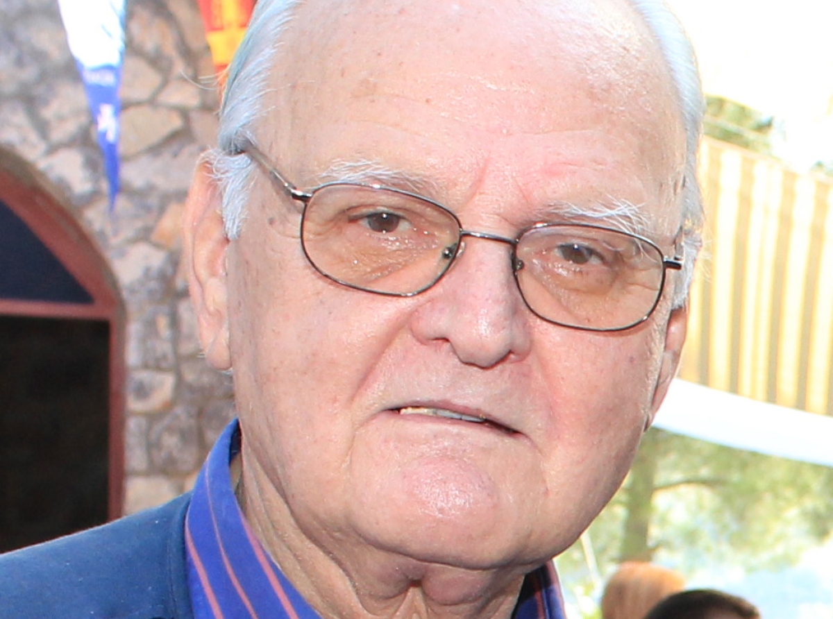 "Έφυγε" ο Βασίλης Γ. Μπούρας